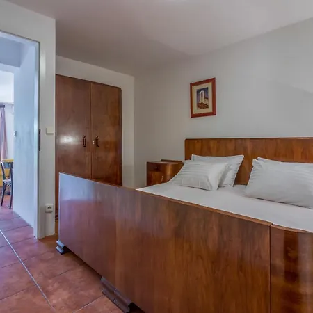 Apartament Loncaric *