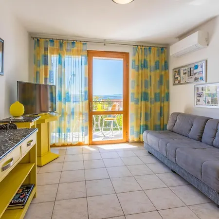 Loncaric * Crikvenica