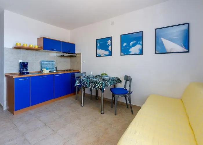 Loncaric Apartman *